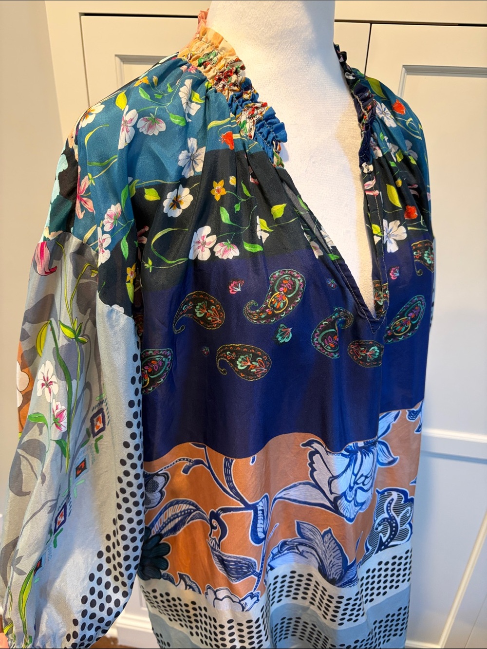 Johnny Was 100% Silk Mixed Print Boho Tunic Blouse Floral Paisley Peasant Top, L